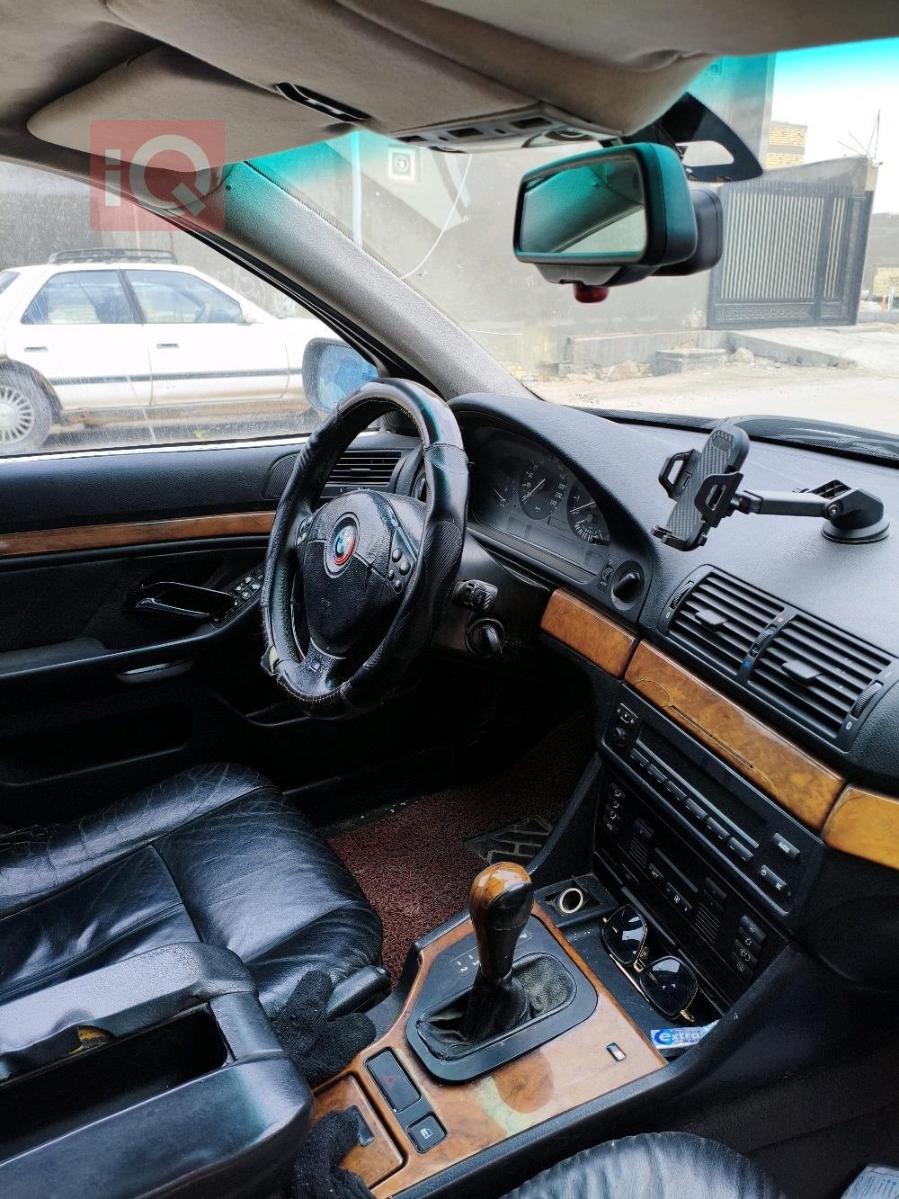 بي ام دبليو الفئة 5